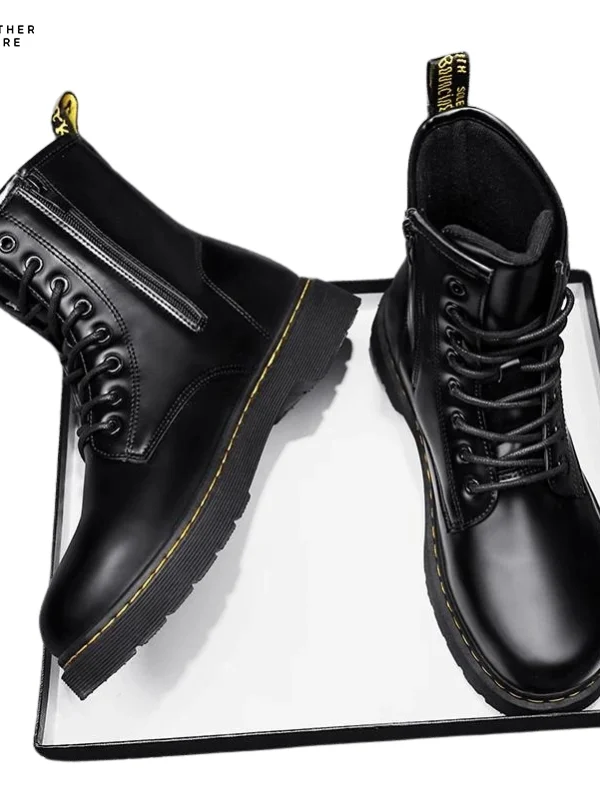 Cool and Classic Men’s High Top Leather Boots, Perfect for Autumn a