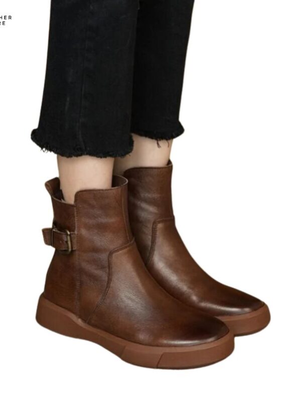 Retro Women’s Flat Ankle Boots Casual Style for AutumnWinter