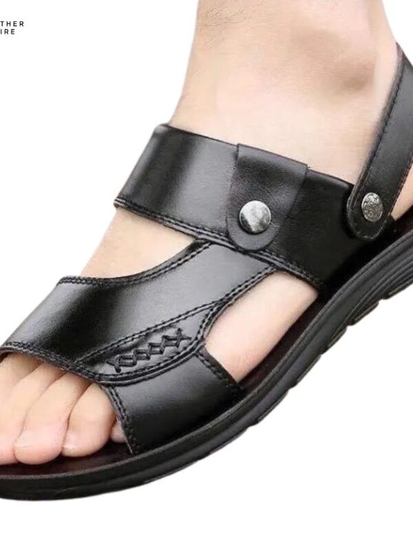 Stylish Leather Men’s Sandals for Beach and Casual Wear