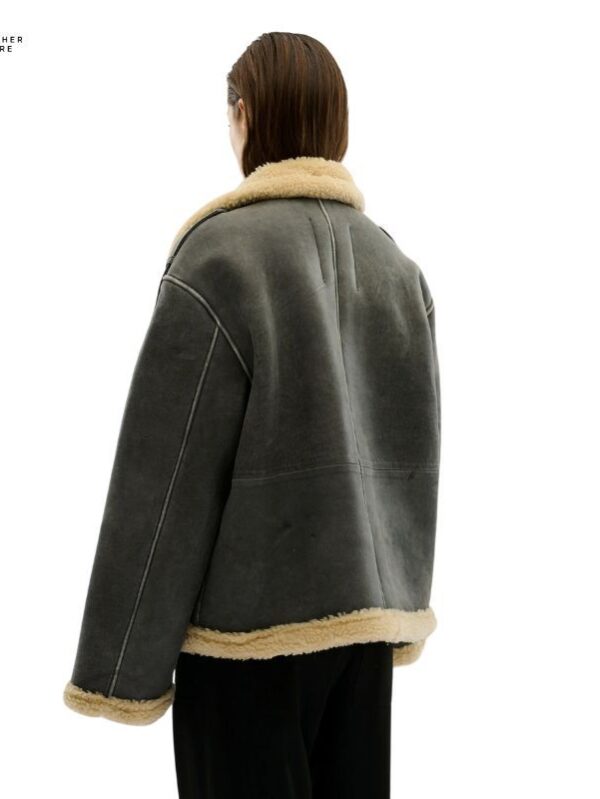 Elegant Fur Collar Leather Jacket in Premium Lapel Style