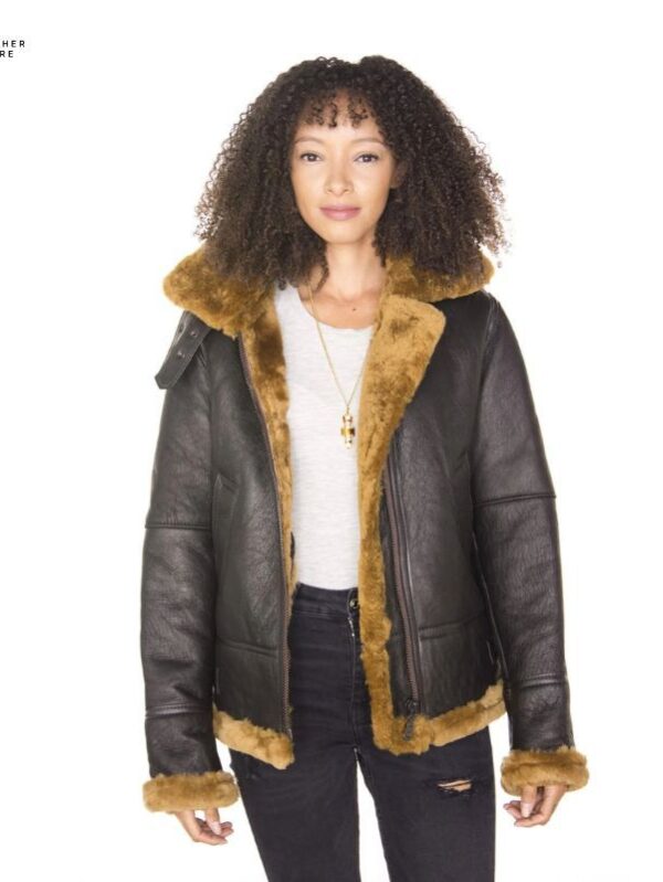 Stylish Hooded Leather Jacket for Women in Sheepskin